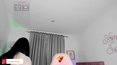 Kimmy online show from December 7, 2:53 am