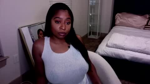 kimmyluxx online show from February 9, 2:28 am