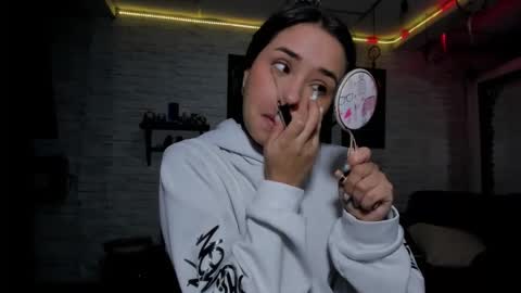 Melany online show from December 4, 11:13 pm