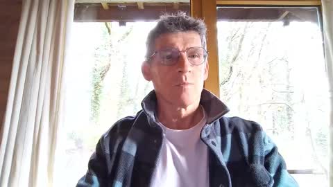 kimonoblues online show from December 7, 11:07 am