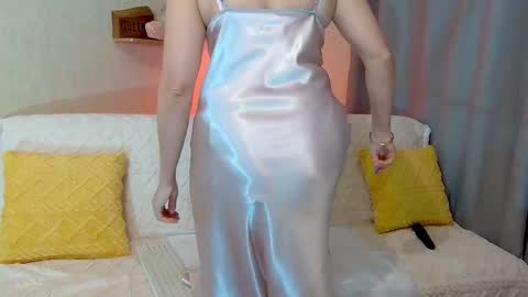 Kim online show from February 2, 7:23 pm