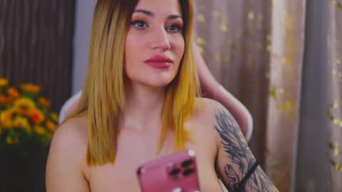 KimSkye online show from January 31, 9:48 pm