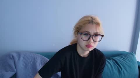 Kimi online show from June 25, 3:17 am
