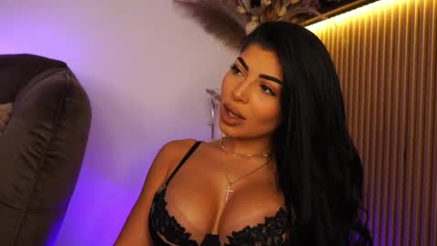 Snapshot of kimybroox chatting on September 29, 8:57 pm Andreea online show from September 29, 8:57 pm