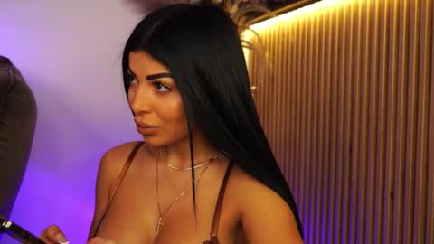 Snapshot of kimybroox chatting on October 5, 7:45 pm Andreea online show from October 5, 7:45 pm