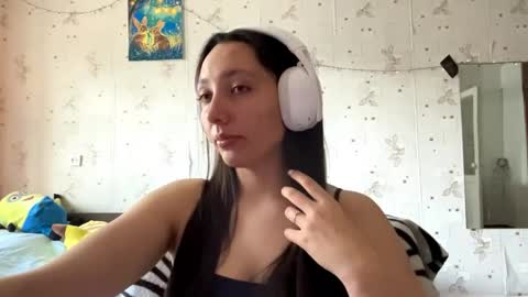 Snapshot of kinacolton chatting on May 23, 1:44 am Jenny online show from May 23, 1:44 am