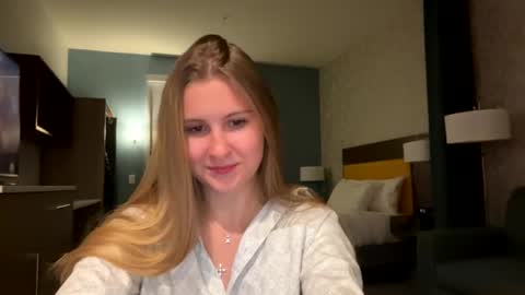 Snapshot of kinci06 chatting on February 27, 2:21 am kinci06 online show from February 27, 2:21 am