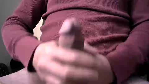 Snapshot of kinda_curved chatting on November 20, 7:08 am Viktor online show from November 20, 7:08 am