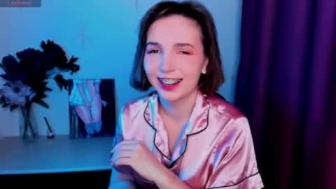 Hazel online show from October 20, 8:15 am