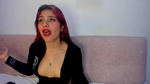 NIKKY AND MAIK online show from December 23, 2:42 am