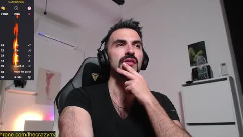 Snapshot of king7045 chatting on April 3, 11:03 pm king7045 online show from April 3, 11:03 pm