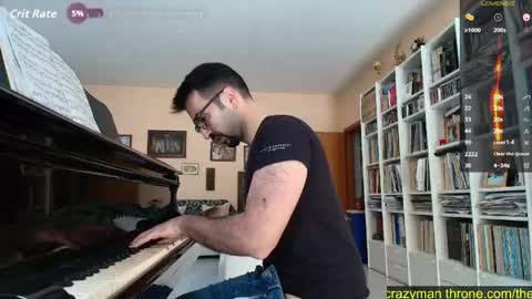 Snapshot of king7045 chatting on April 8, 9:31 am king7045 online show from April 8, 9:31 am