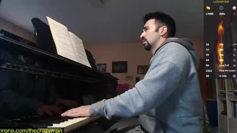 Snapshot of king7045 chatting on April 16, 6:36 am king7045 online show from April 16, 6:36 am