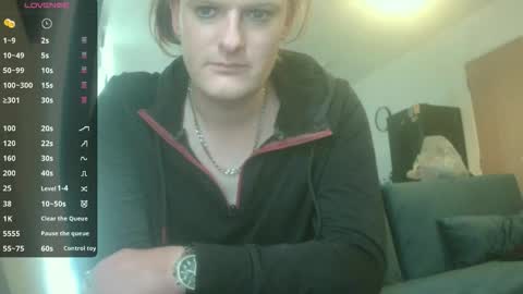 Aidan online show from May 1, 2:32 pm
