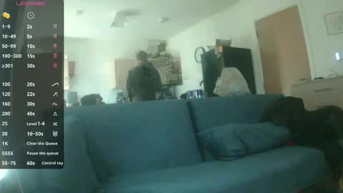 Snapshot of king_asa chatting on May 21, 11:28 am Aidan online show from May 21, 11:28 am