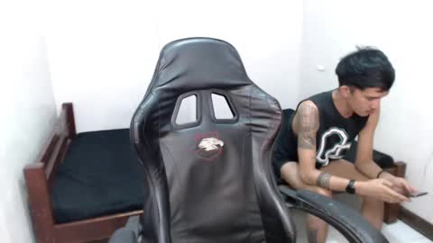 call me master online show from March 3, 3:42 pm