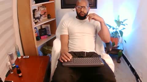 Malik  online show from January 14, 12:33 pm