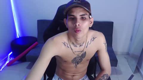 king_warlord online show from December 23, 7:28 am