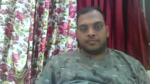 kingalpines1 online show from February 8, 6:44 pm