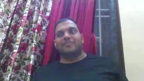 kingalpines1 online show from February 10, 4:11 pm