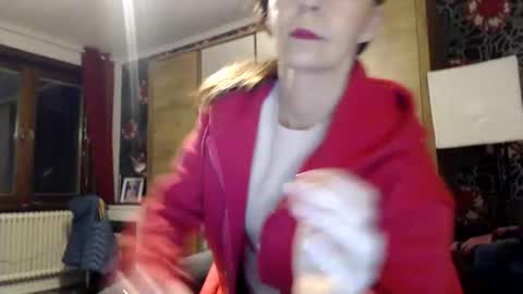 sexysexyhotwetpinkredpussy online show from April 10, 8:46 pm