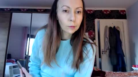 sexysexyhotwetpinkredpussy online show from April 12, 5:40 pm