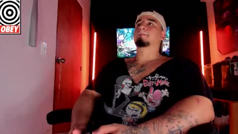 King Bear online show from December 14, 5:46 am