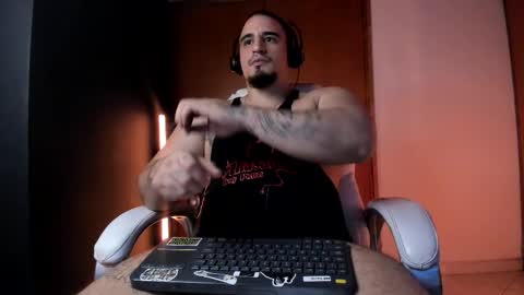 King Bear online show from February 22, 6:24 am