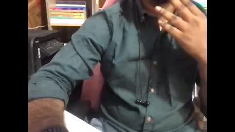 kingcobra_08 online show from May 25, 2:39 am