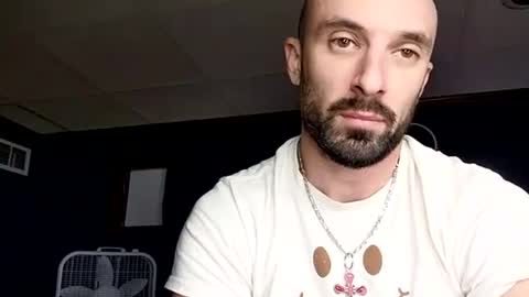 kingdaddysayless online show from November 15, 5:16 am