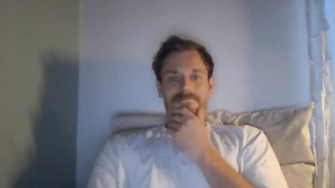 kingharold92 online show from June 15, 8:00 pm