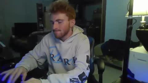 Snapshot of kingoffootfetish chatting on January 18, 8:52 am Master  King Tommy online show from January 18, 8:52 am