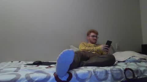 Snapshot of kingoffootfetish chatting on February 16, 4:31 am Master  King Tommy online show from February 16, 4:31 am