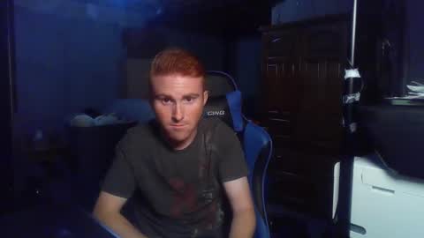Snapshot of kingoffootfetish chatting on September 18, 5:42 am Master  King Tommy online show from September 18, 5:42 am