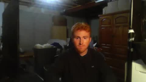 Snapshot of kingoffootfetish chatting on September 23, 4:26 am Master  King Tommy online show from September 23, 4:26 am