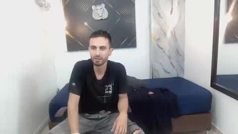 KING  online show from March 13, 3:46 am