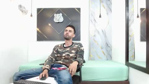 KING  online show from March 29, 3:28 am