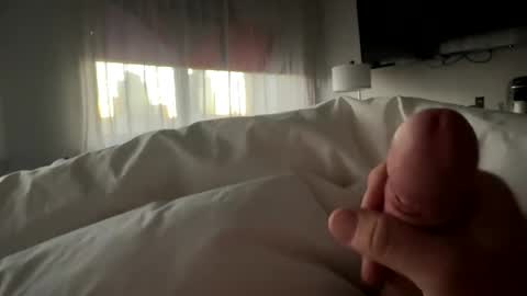 kingofthecastle2019 online show from October 9, 10:30 pm