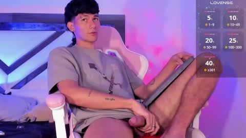  A L E X  online show from January 31, 10:42 am