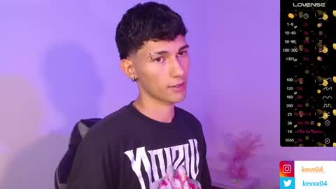  A L E X  online show from October 22, 3:40 am