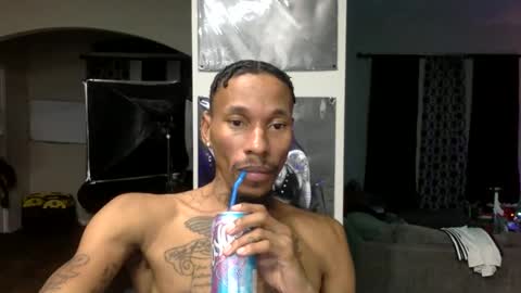 kingrico1987 online show from December 21, 6:53 am