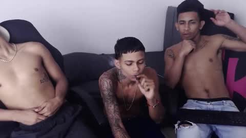 DOMINANT ALPHA KINGS online show from May 28, 5:49 am