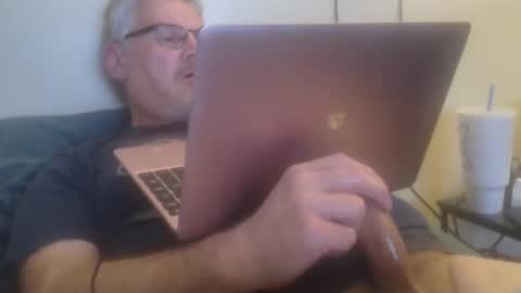 kingtongue10 online show from February 20, 5:59 am