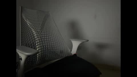 Snapshot of kinkister chatting on October 30, 4:03 am kinkister online show from October 30, 4:03 am