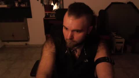 Snapshot of kinkracc chatting on September 15, 6:35 am kinkRacc online show from September 15, 6:35 am