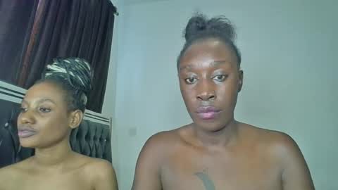 kinky_leila online show from June 27, 6:51 am