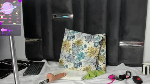 Polar  online show from January 10, 2:04 am