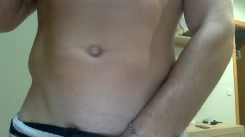 Snapshot of kinkyboy10 chatting on December 13, 4:27 pm Master online show from December 13, 4:27 pm