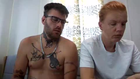 Snapshot of kinkycouple382541 chatting on July 26, 7:15 am kinkycouple382541 online show from July 26, 7:15 am