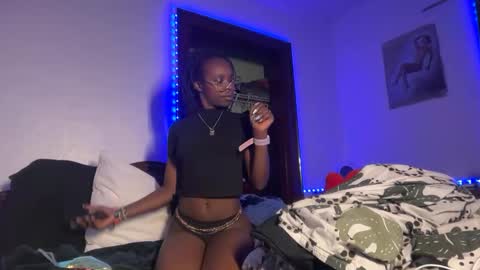 interracialfacial online show from November 12, 12:33 am